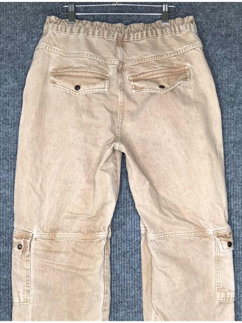 Free People We The Free Marx Slouchy Cargo Washed brown tan BOHO Jeans Size 29 - Picture 6 of 8